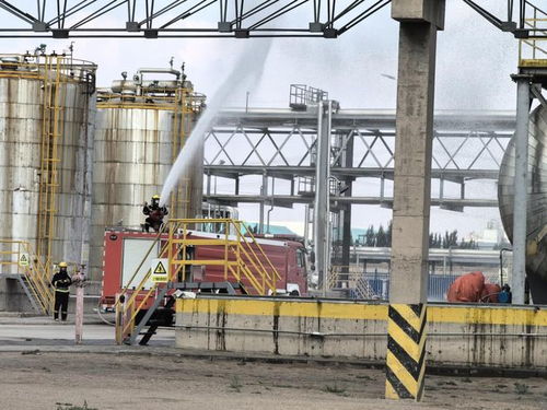 鄂托克旗市場監(jiān)督管理局開展“安全生產月”特種設備事故應急演練，筑牢安全防線